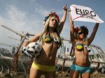 girls-feminist-movement-protest-against-euro-20121-300x223.jpg